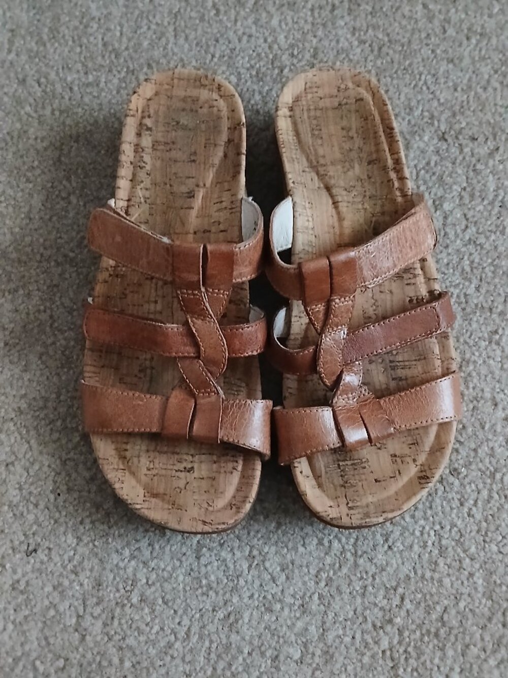 Womens Abeo Walking Sandal